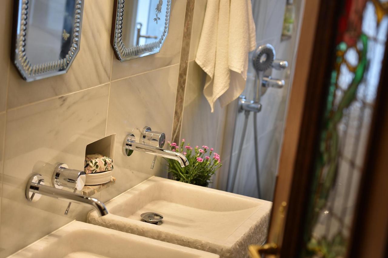 Apartman Dalia Janáčkovo nábřeží Praga Esterno foto